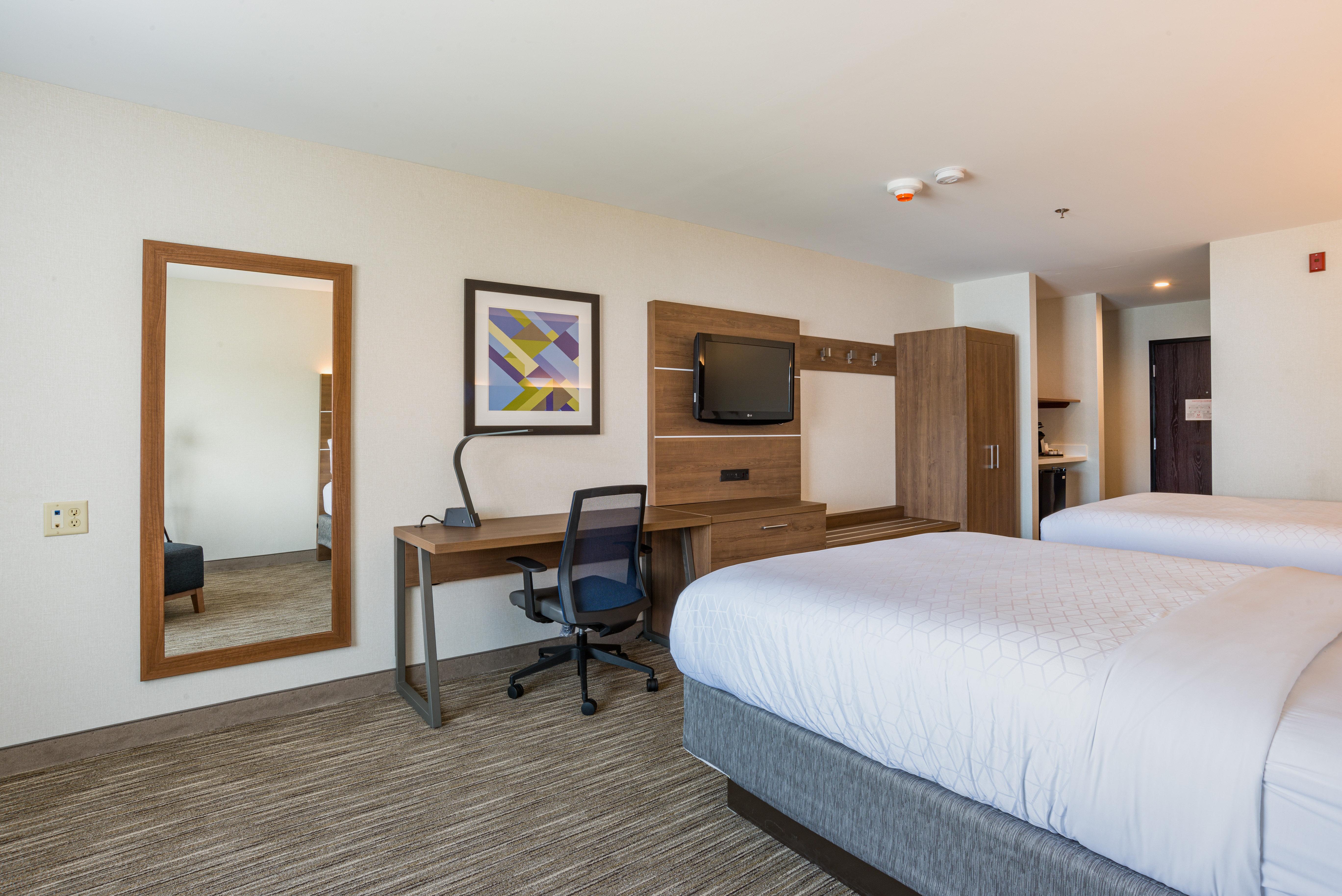 Holiday Inn Express Hotel & Suites Swansea By Ihg Exterior foto
