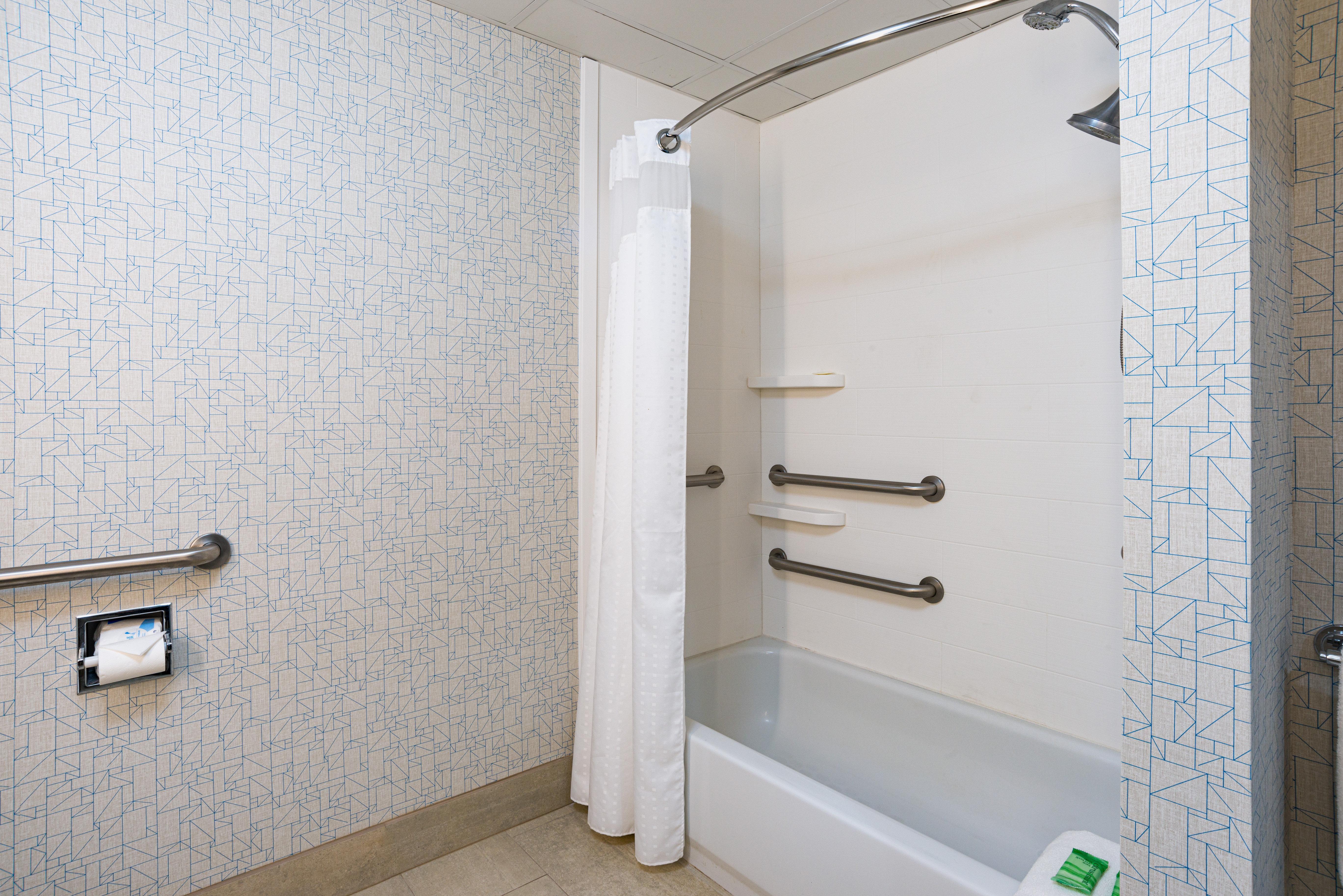 Holiday Inn Express Hotel & Suites Swansea By Ihg Exterior foto