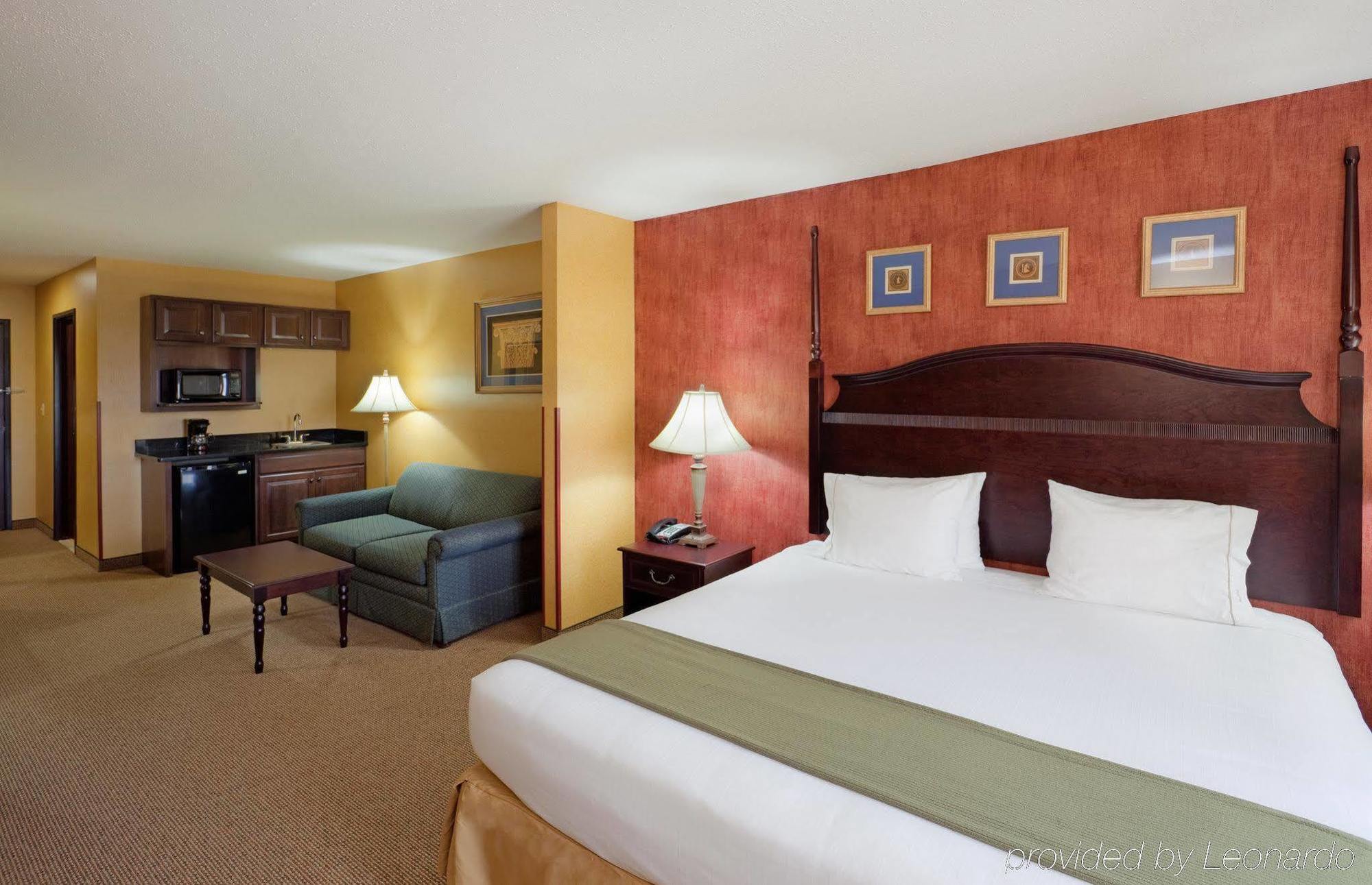 Holiday Inn Express Hotel & Suites Swansea By Ihg Cameră foto